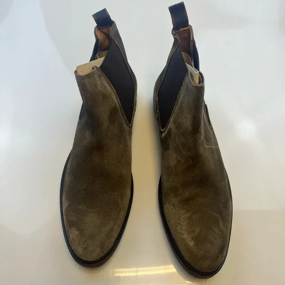 Rodd and Gunn Murphys Road Chelsea Boot in Taupe Size 42 N126-1 Johnston & Murphy Calder Chelsea Boot Brown Oiled Full Grain  main image 4